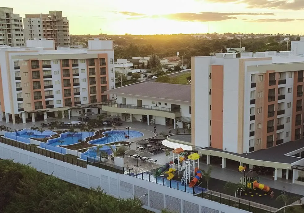 Piscinas termais do parque aquático do Alta Vista Thermas Resort
