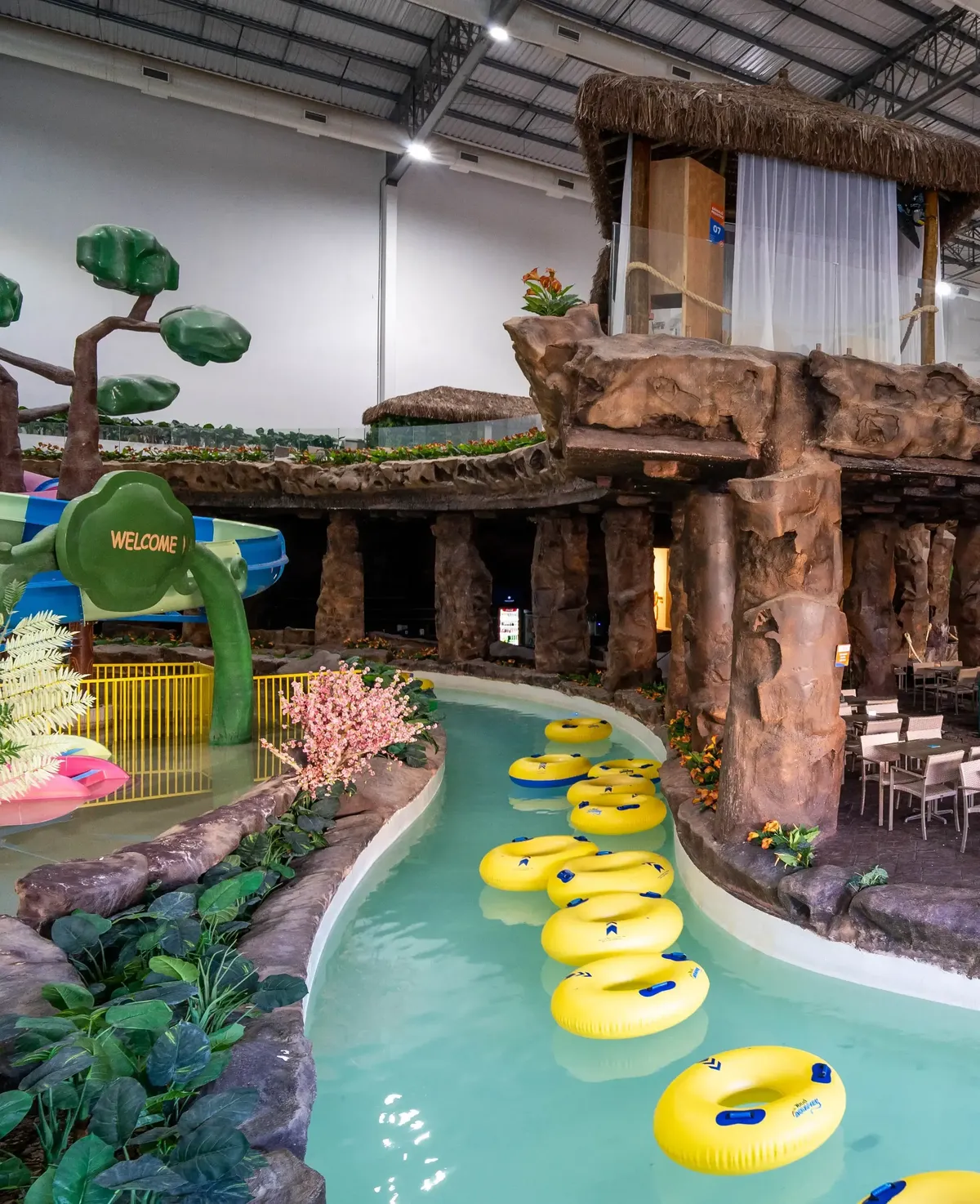 Tauá AquaPark Indoor coberto em Atibaia